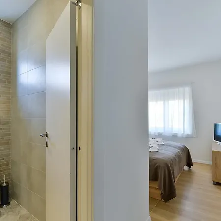 Mirakul Apartment